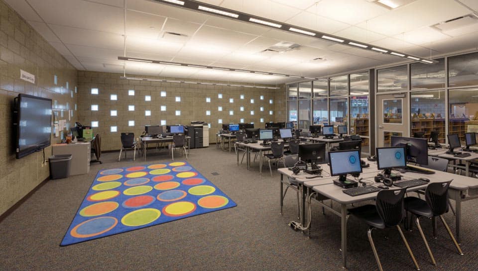 Cedar-Ridge-Elementary-Media-Center-Computers